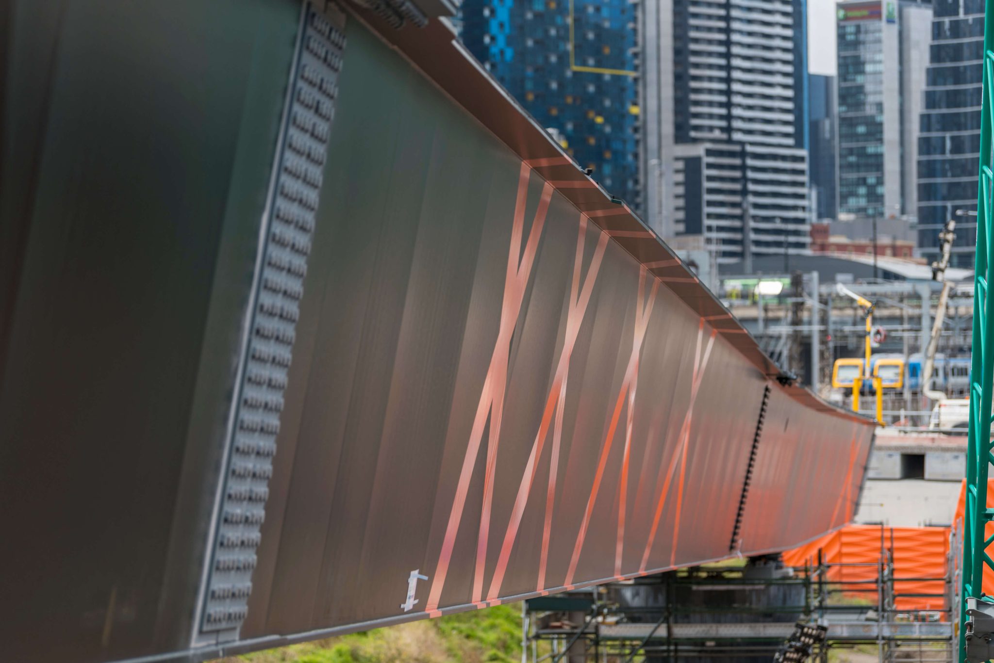 Bridge girder splicing surveillance and inspection on West Gate Tunnel Project