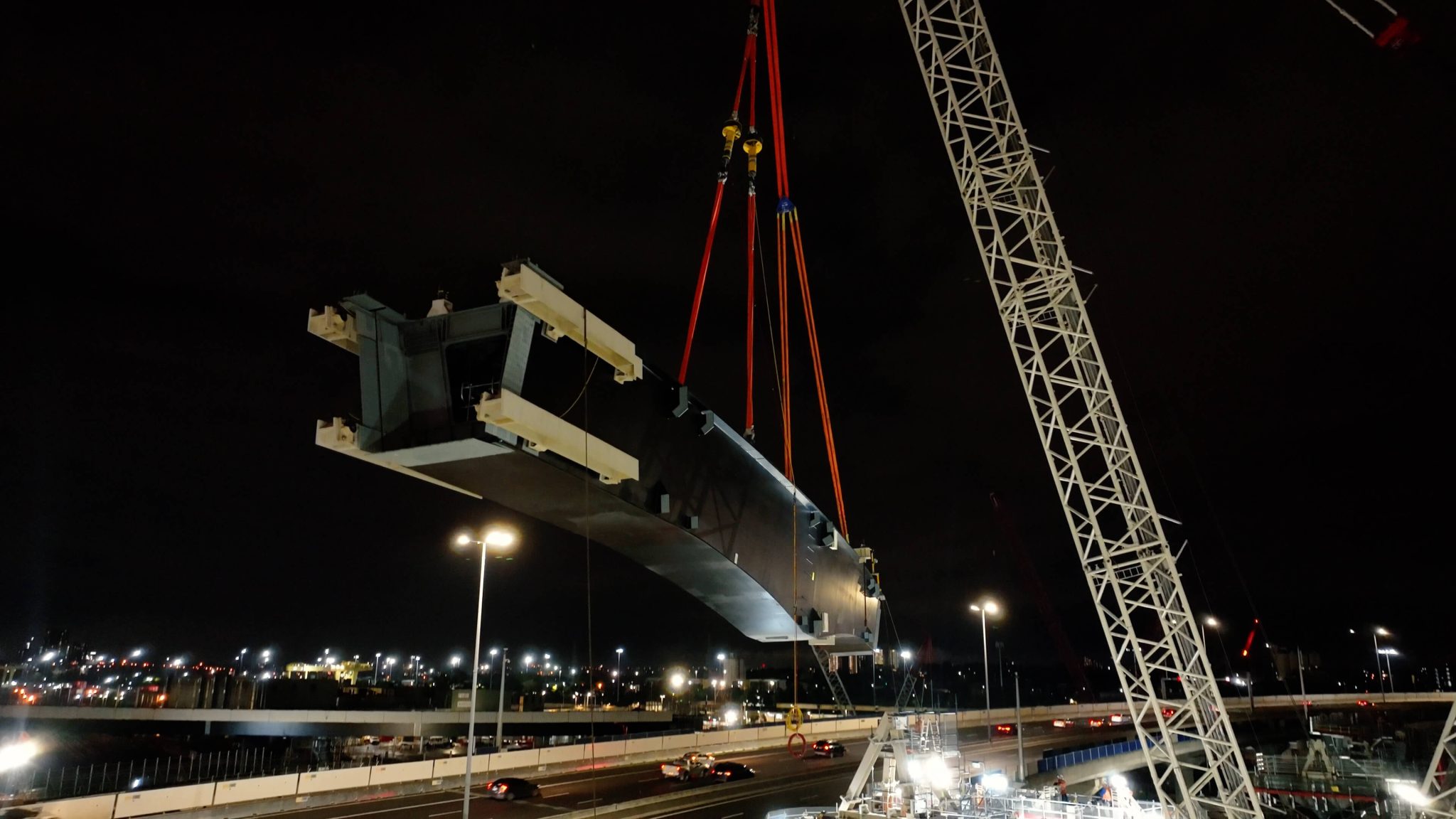 Steel girder installation on West Gate Tunnel Project (same caption)